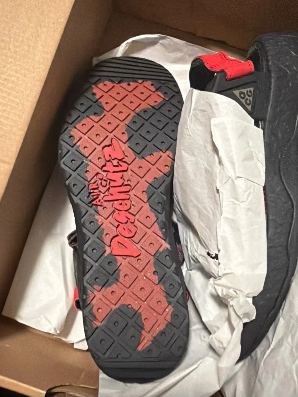 Size 4- Nike ACG Air Deschutz + Redstone